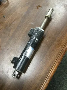 Beechcraft Brake Master Cylinder P/N 96-300034-13